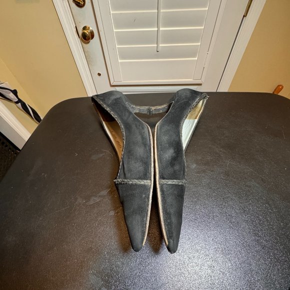 Ferragamo black suede size 9 pumps - Picture 6 of 11